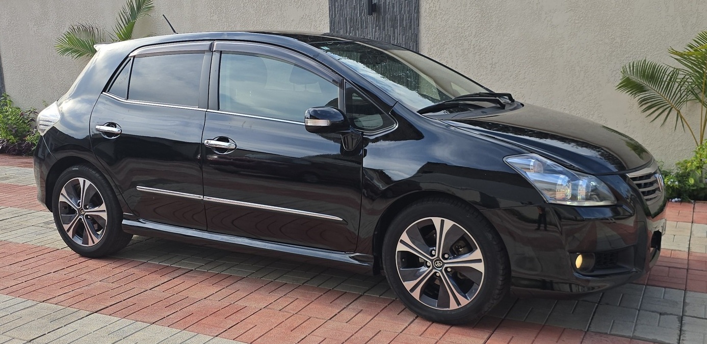 2010 Toyota Blade Automatique