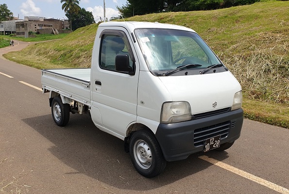 Acheter 2001 Suzuki Kei Truck avec 4WD ,Yaoundé ,Cameroun