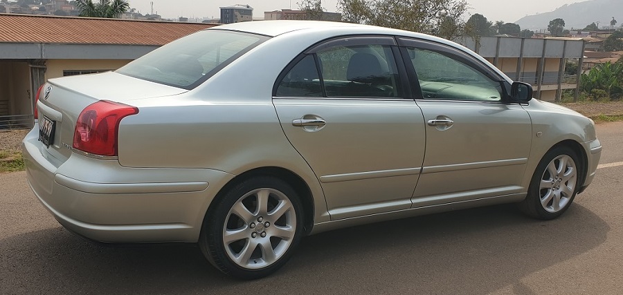 2007 Toyota Avensis Automatique à vendre à Yaoundé Cameroun
