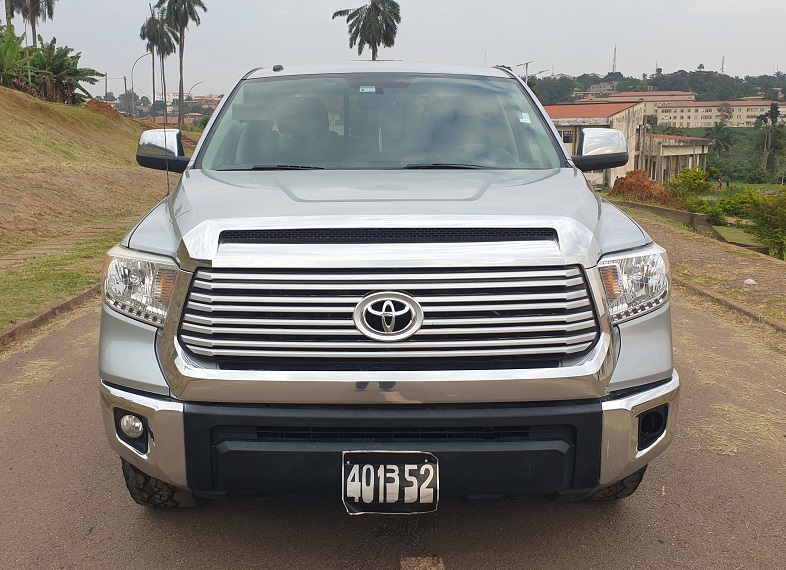 2015 Toyota Tundra 4WD Automatique double cabin à vendre à Yaoundé  Cameroun
