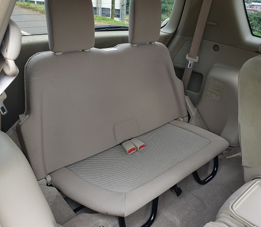 2004 Toyota Spacio Automatique avec 7 PLaces à vendre à Yaoundé Cameroun