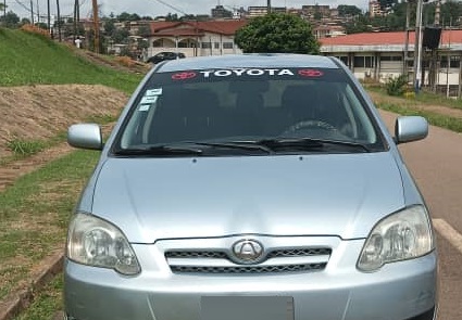2007 Toyota Corolla ALLEX Automatique à vendre à Yaoundé Cameroun