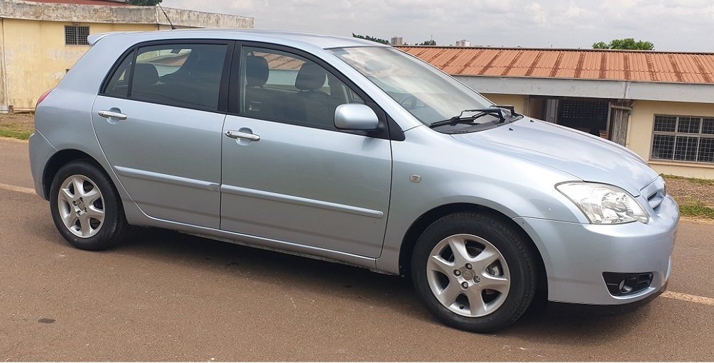 2007 Toyota Corolla 115 à vendre à Yaoundé Cameroun