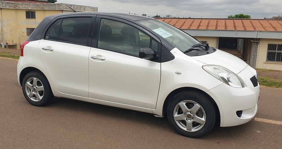 2008 Toyota Yaris Automatique à vendre à Yaoundé Cameroun