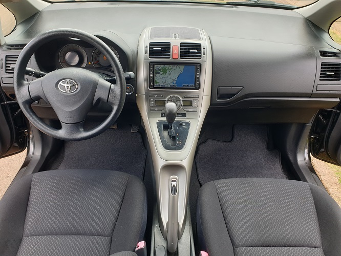 2008 Toyota AURIS Automatique à vendre à Yaoundé Cameroun