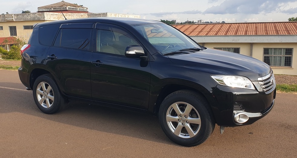 2010 Toyota VANGUARD Automatique avec 4WD à vendre à Yaoundé Cameroun