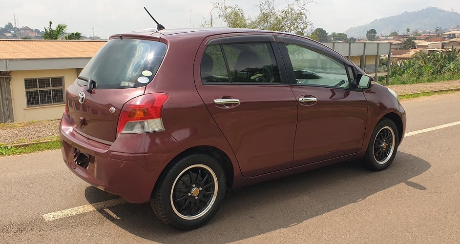 Acheter 2010 Toyota Yaris Automatique ,Yaoundé ,Cameroun