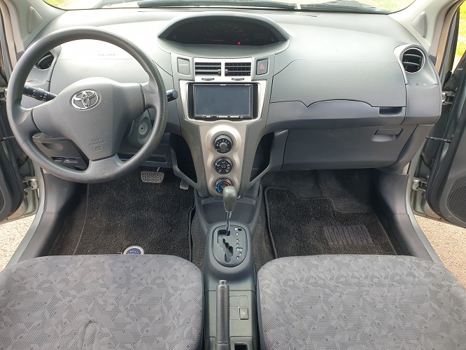 Acheter 4WD 2009 Toyota Yaris Automatique ,Yaoundé ,Cameroun