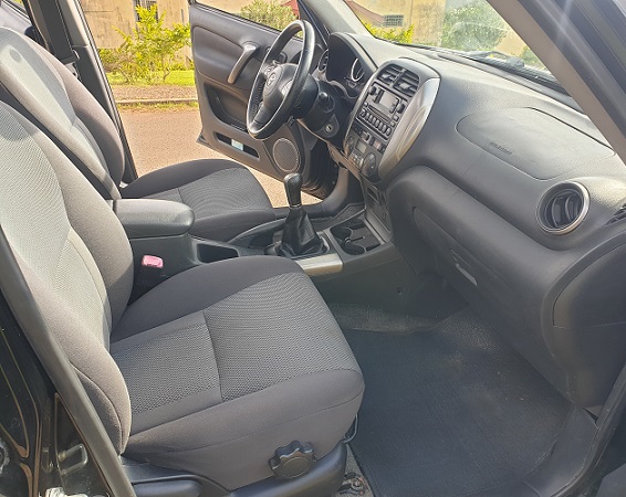 Acheter 4WD 2005 Toyota Rav4 avec ,Yaoundé ,Cameroun