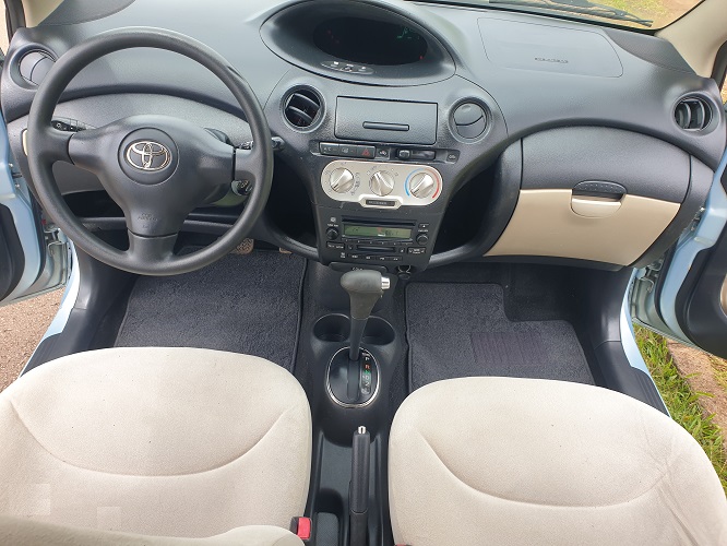 Acheter 4WD 2005 Toyota Yaris Automatique ,Yaoundé ,Cameroun
