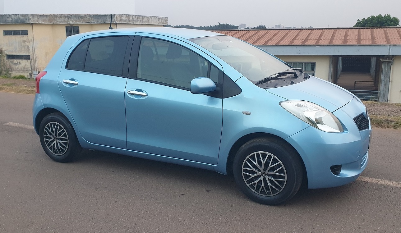 Acheter 2008 Toyota Yaris Automatique ,Yaoundé ,Cameroun