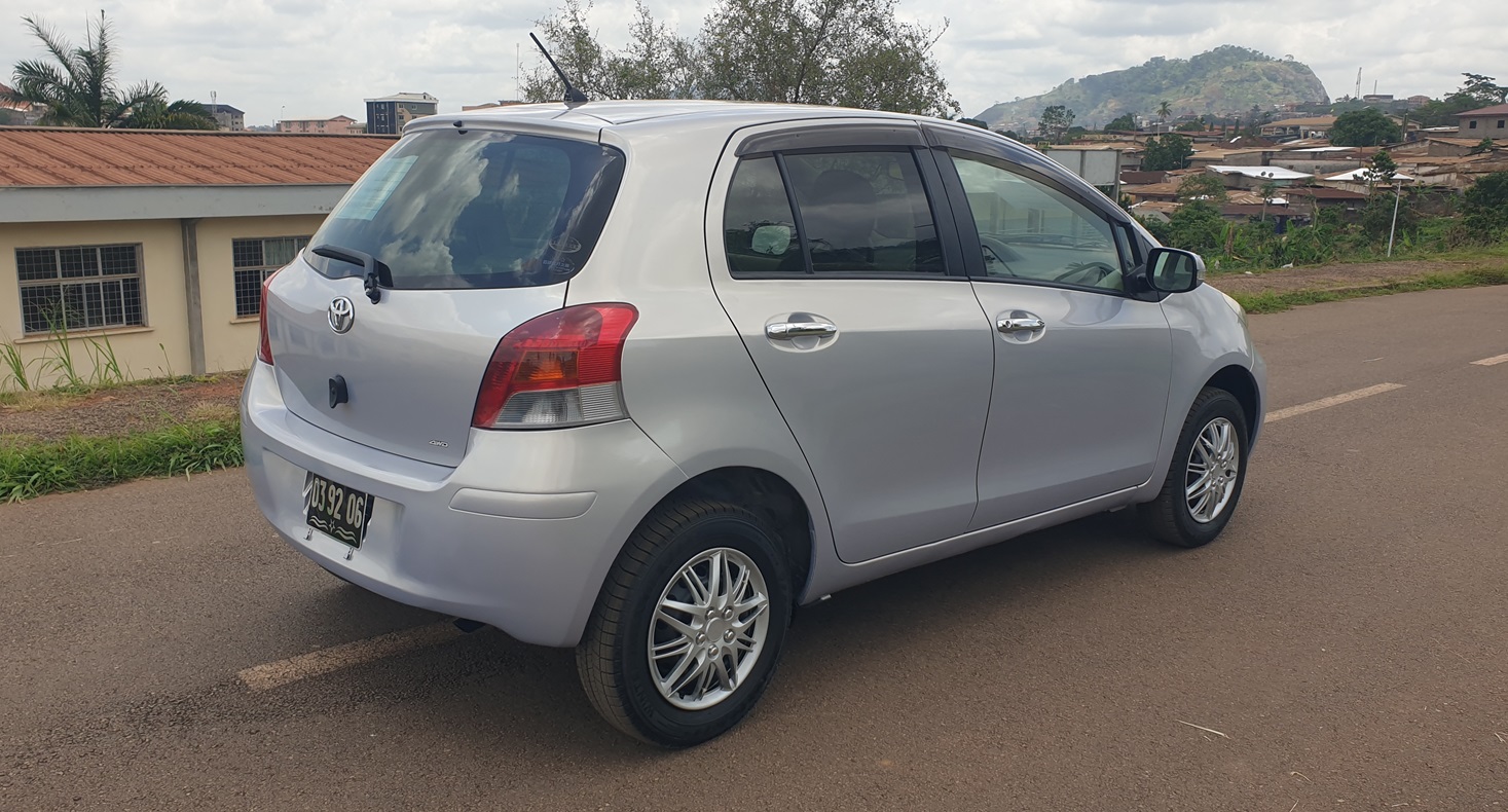 Acheter 4WD 2009 Toyota Yaris Automatique ,Yaoundé ,Cameroun