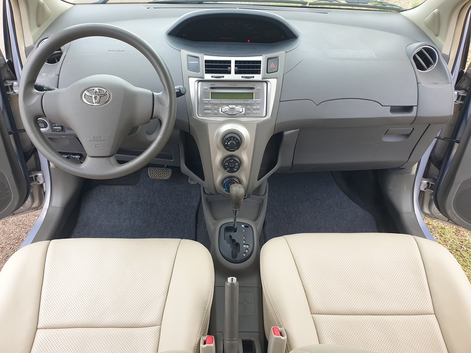 Acheter 4WD 2009 Toyota Yaris Automatique ,Yaoundé ,Cameroun