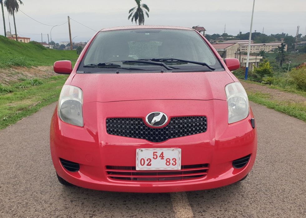 Acheter 2008 Toyota Yaris Automatique  4WD ,Yaoundé ,Cameroun