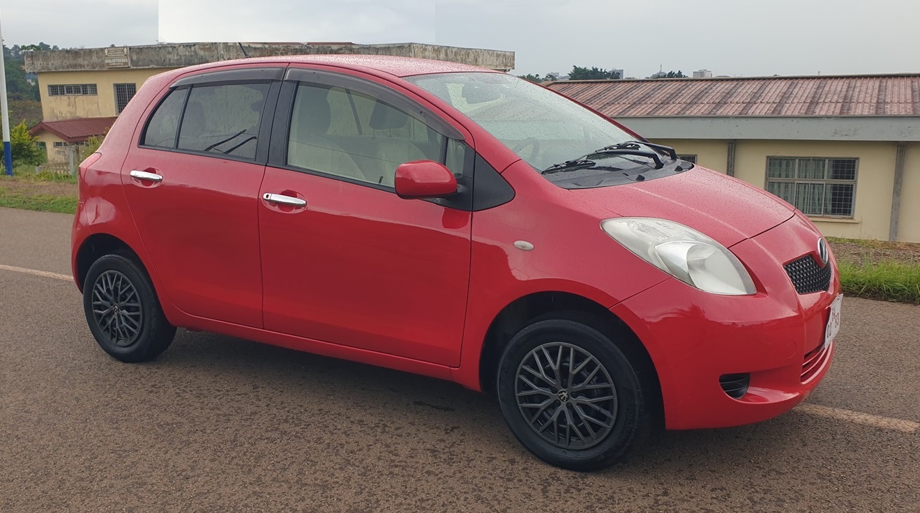 Acheter 2008 Toyota Yaris Automatique  4WD ,Yaoundé ,Cameroun