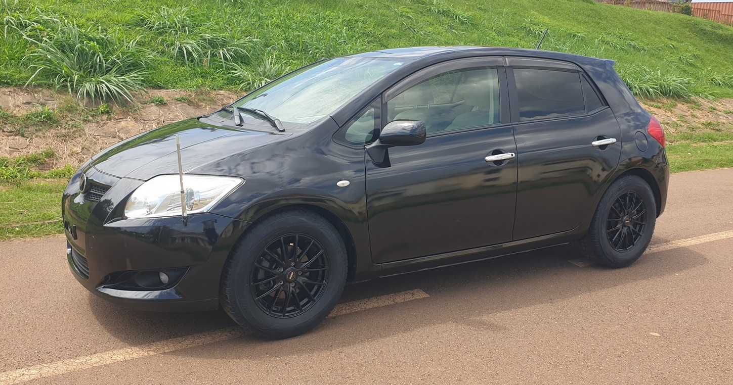 Acheter 2009 Toyota Auris Automatiqe ,Yaoundé ,Cameroun