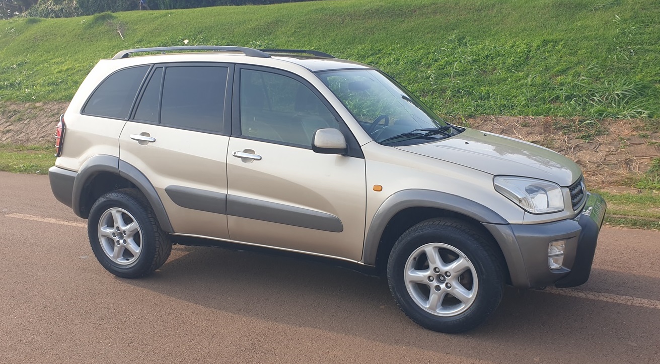 Acheter 2004 Toyota Rav4 4WD ,Yaoundé ,Cameroun