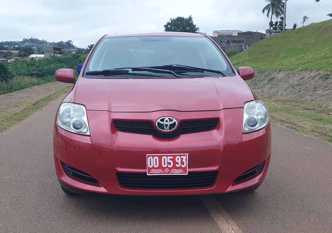 Acheter 4WD 2009 Toyota Auris Automatique ,Yaoundé ,Cameroun