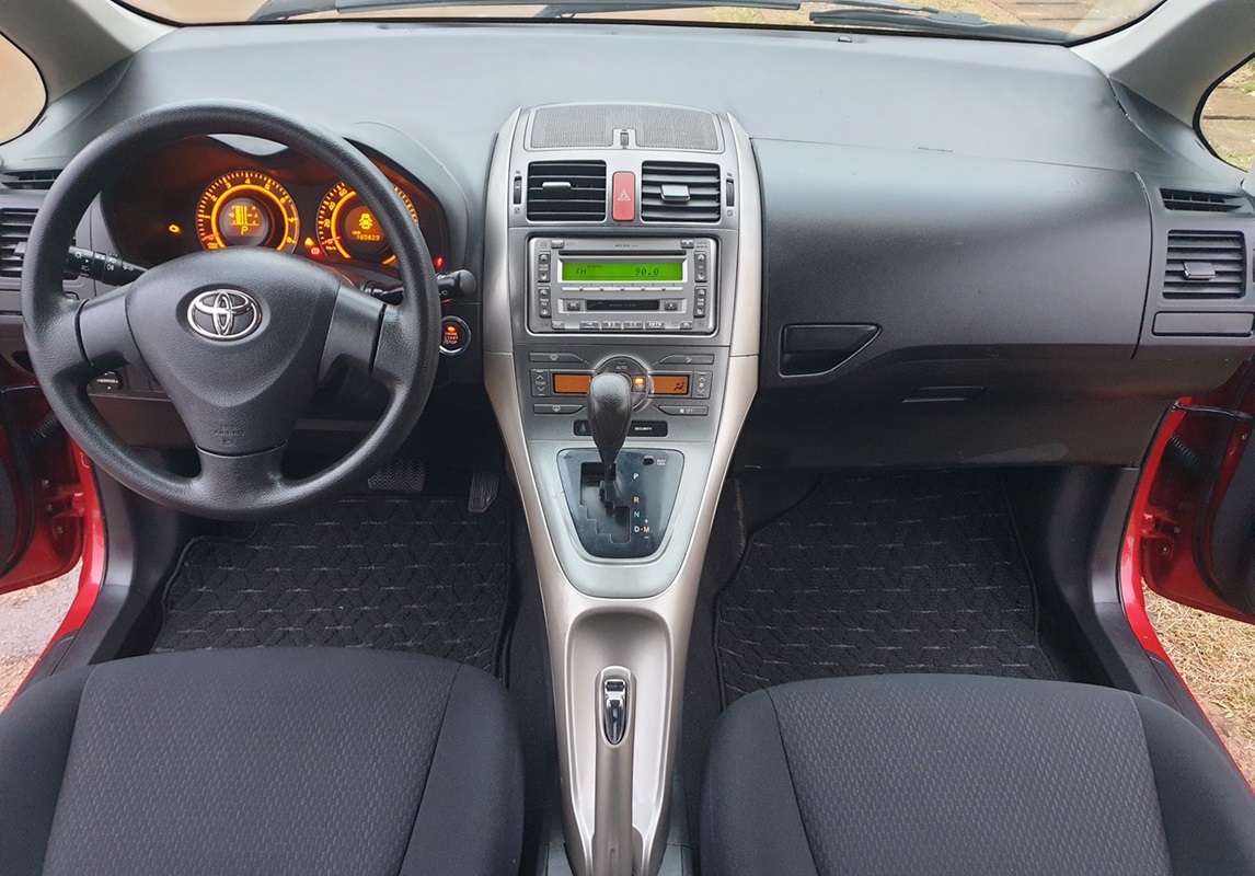Acheter 4WD 2009 Toyota Auris Automatique ,Yaoundé ,Cameroun