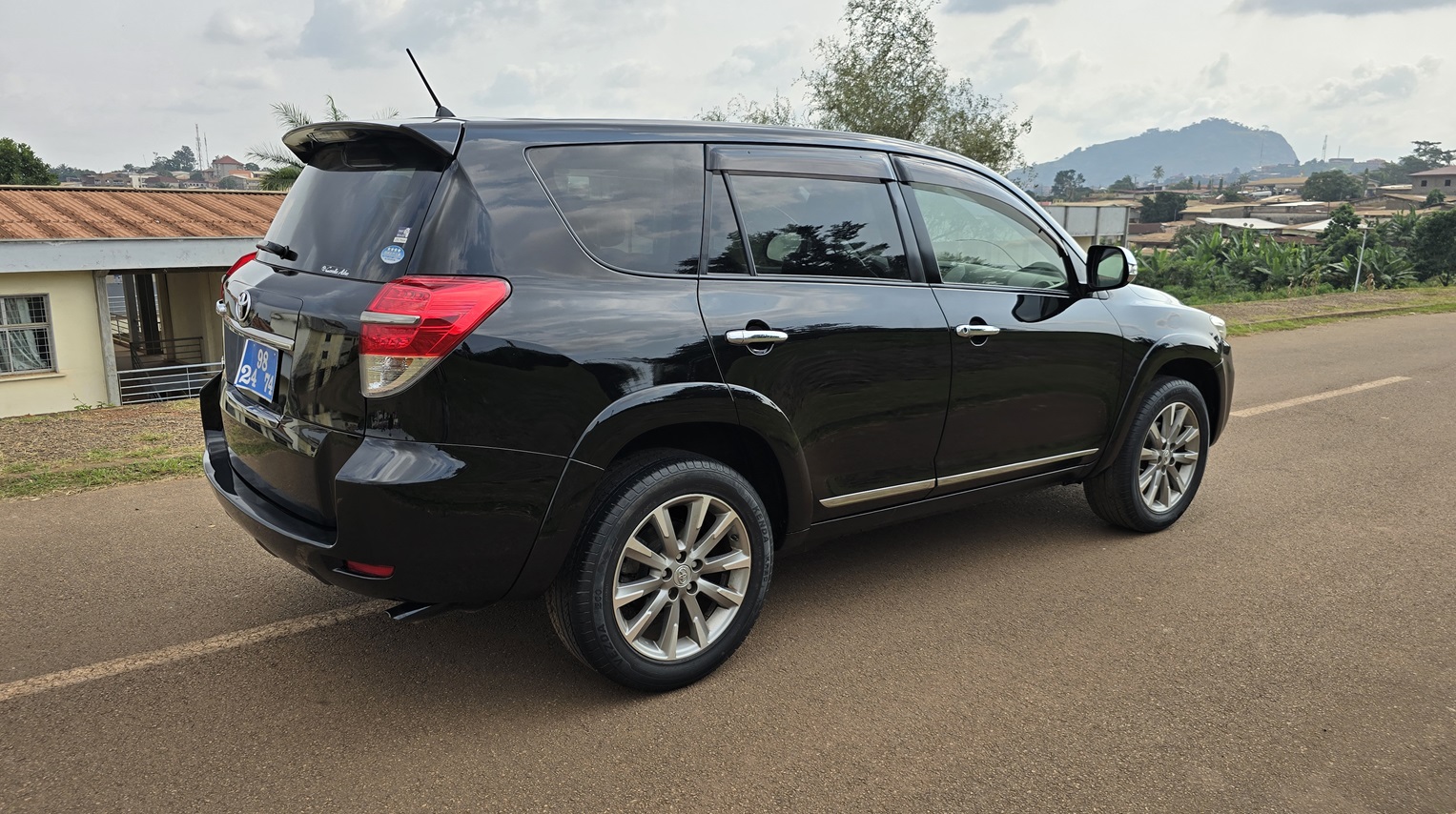 Acheter 4WD 2014 Toyota VANGUARD Automatique ,Yaoundé ,Cameroun
