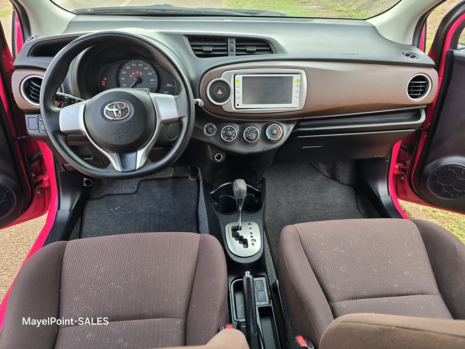 Acheter 2012 Toyota Yaris Automatique ,Yaoundé ,Cameroun