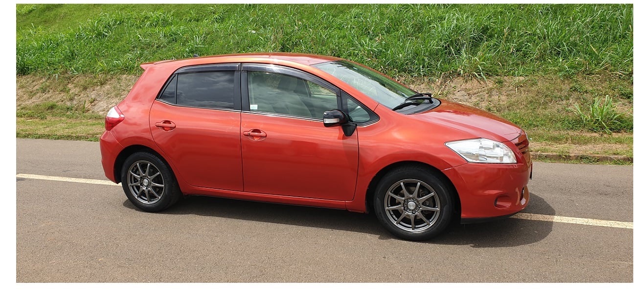 Acheter 2012 Toyota Auris Automatique ,Yaoundé ,Cameroun