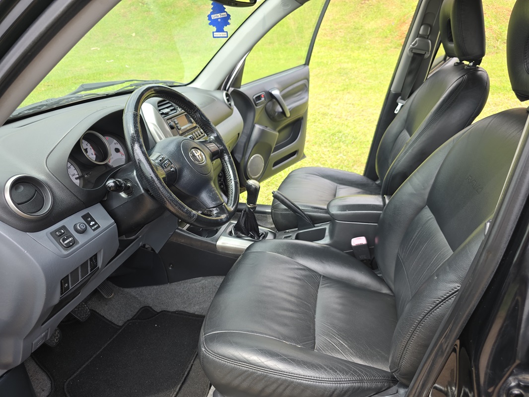 Acheter 4WD 2006 Toyota Rav4 ,Yaoundé ,Cameroun