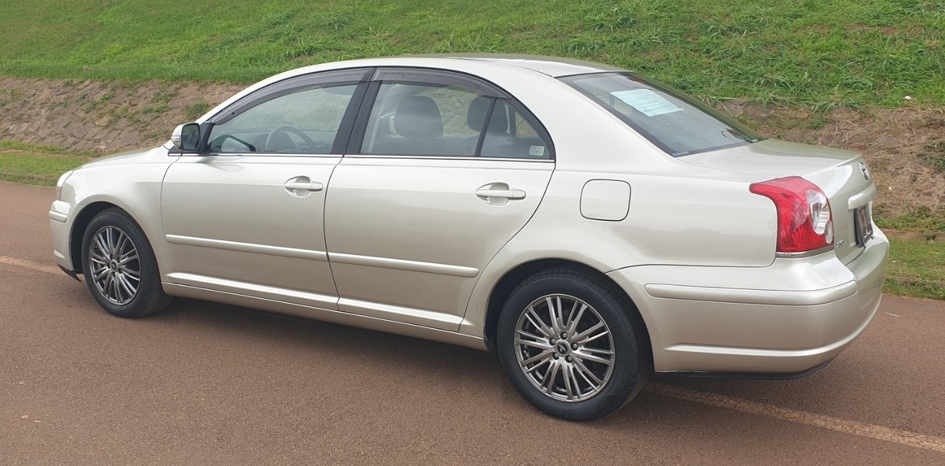 Acheter 2006 Toyota Avensis Automatique ,Yaoundé ,Cameroun