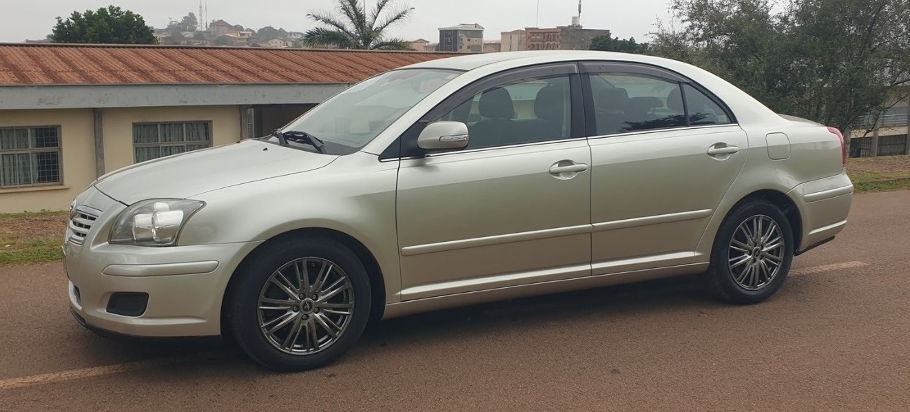 Acheter 2006 Toyota Avensis Automatique ,Yaoundé ,Cameroun