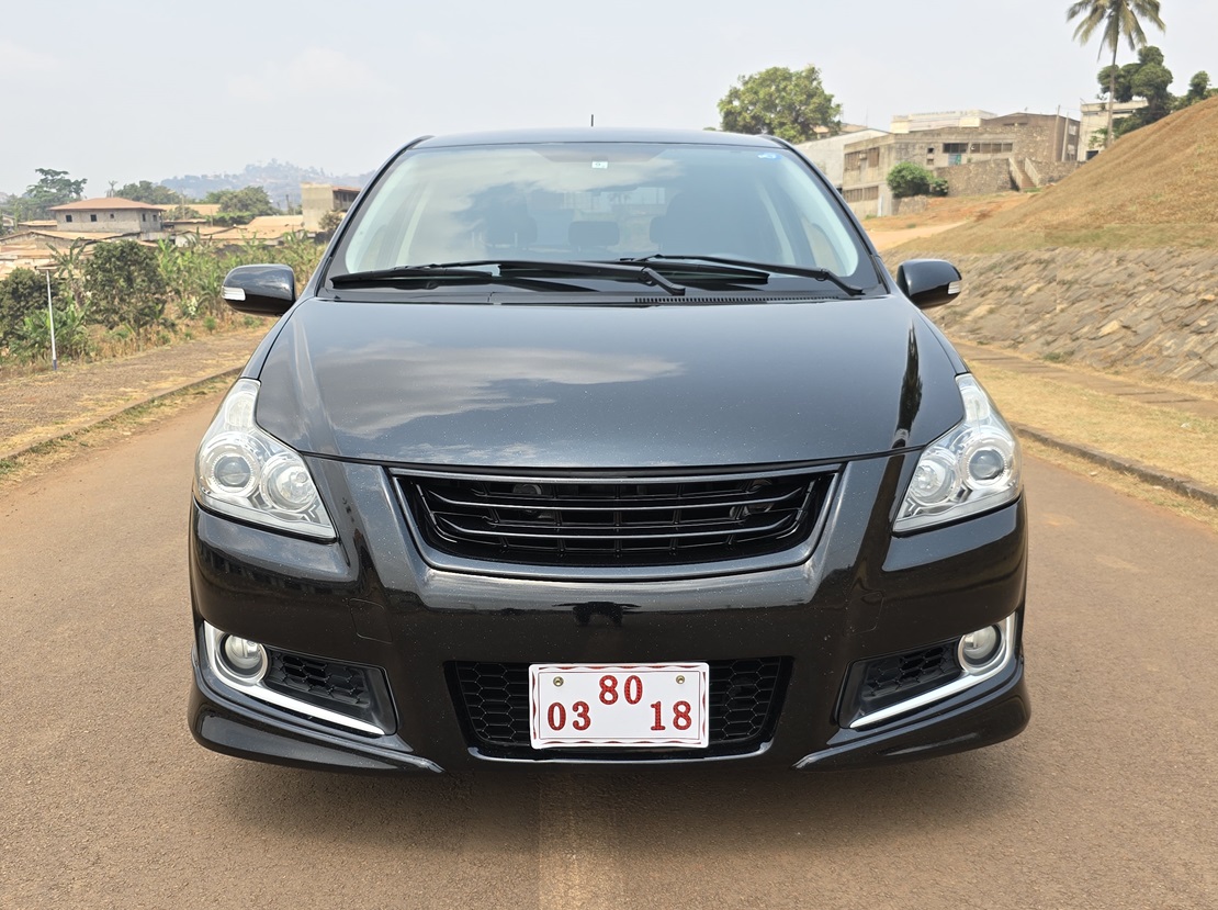 Acheter 2011 Toyota BLADE Automatique ,Yaoundé ,Cameroun