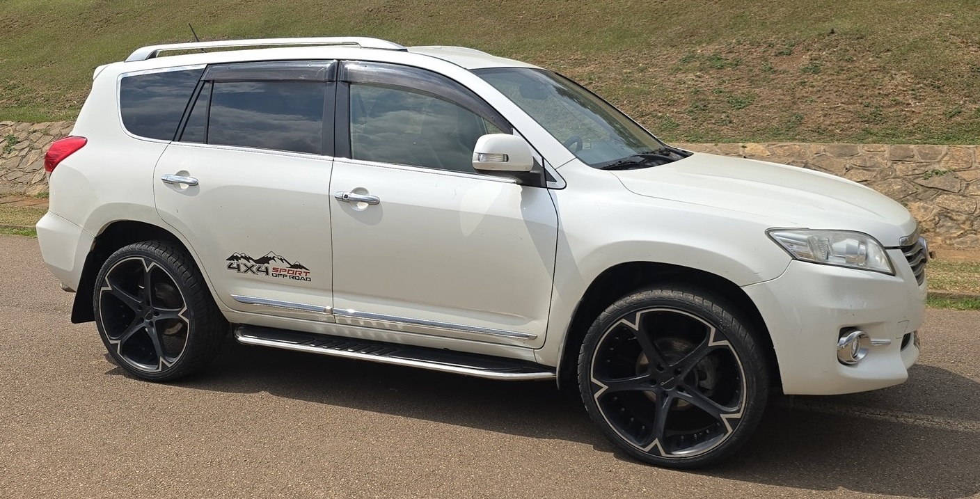 Acheter 4WD 2012 Toyota VANGUARD Automatique ,Yaoundé ,Cameroun