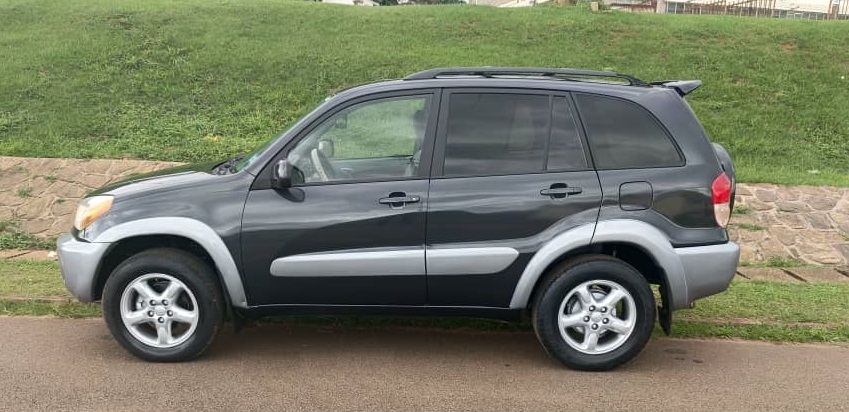 Acheter 4WD 2003 Toyota Rav4 Automatique ,Yaoundé ,Cameroun