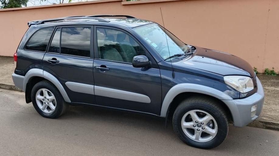Acheter 4WD 2003 Toyota Rav4 Automatique ,Yaoundé ,Cameroun