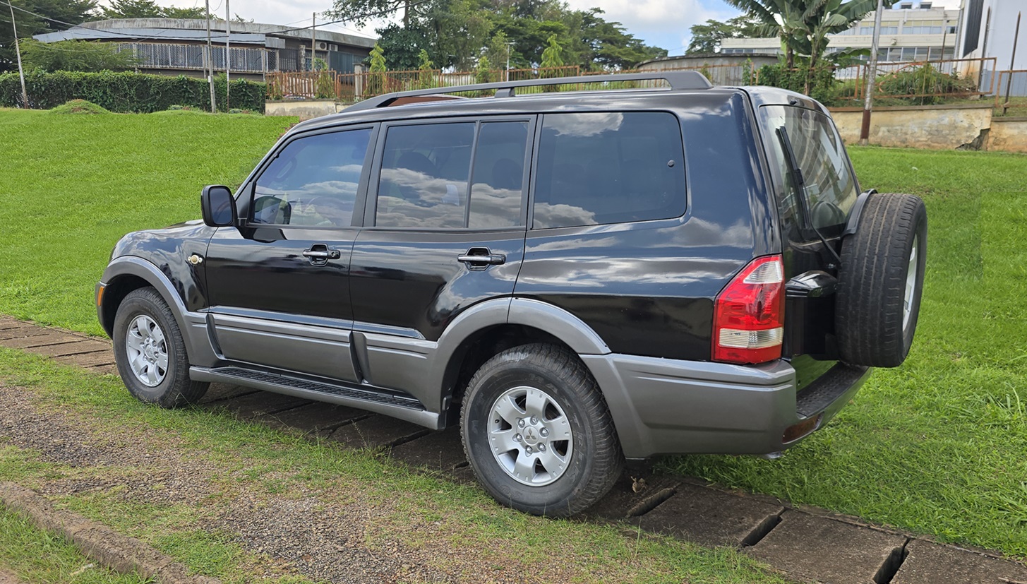 Acheter 4WD 2005 Mitsubishi Montero Automatique ,Yaoundé ,Cameroun