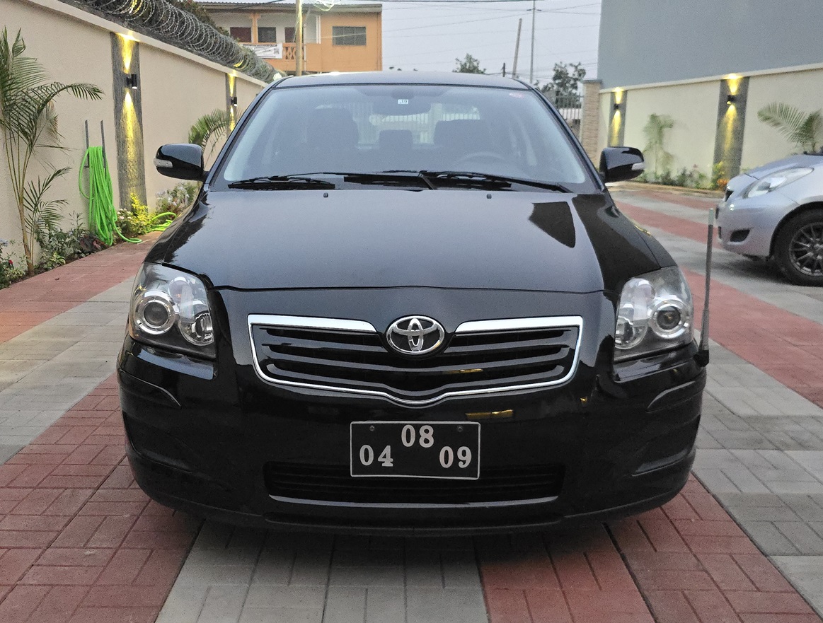 Acheter 2008 Toyota Avensis Automatique ,Yaoundé ,Cameroun