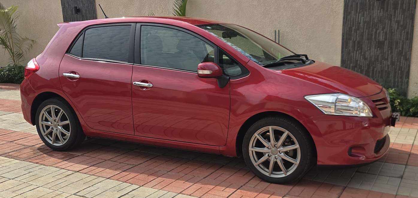 Acheter 2010 Toyota Auris Automatique ,Yaoundé ,Cameroun