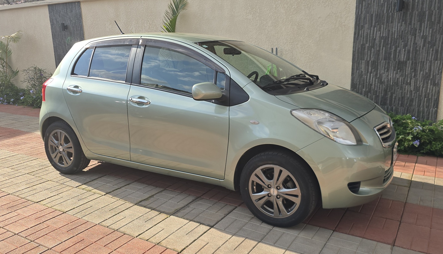 Acheter 2008 Toyota Yaris Automatique ,Yaoundé ,Cameroun
