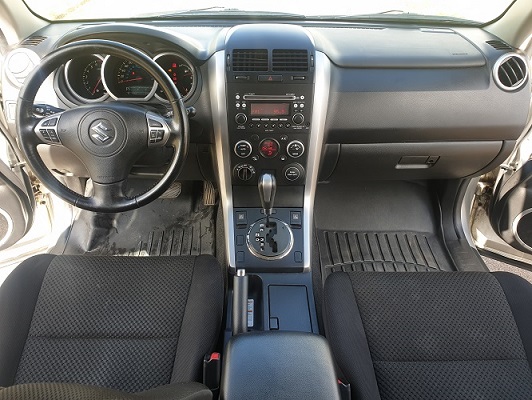 Acheter 2011 Suzuki Grand Vitara avec 4WD ,Yaoundé ,Cameroun
