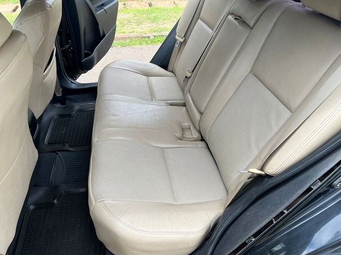 2015 Toyota Corolla Automatique à vendre à Yaoundé.  Cameroun