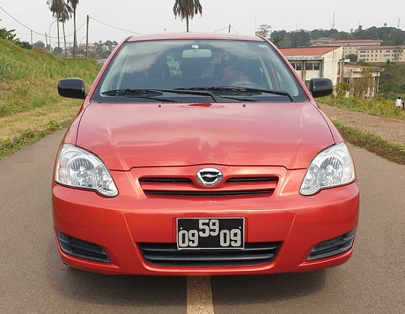 Belle Rouge 2007 Toyota Corolla Runx  Automatique Full Option à vendre à Yaoundé  Cameroun