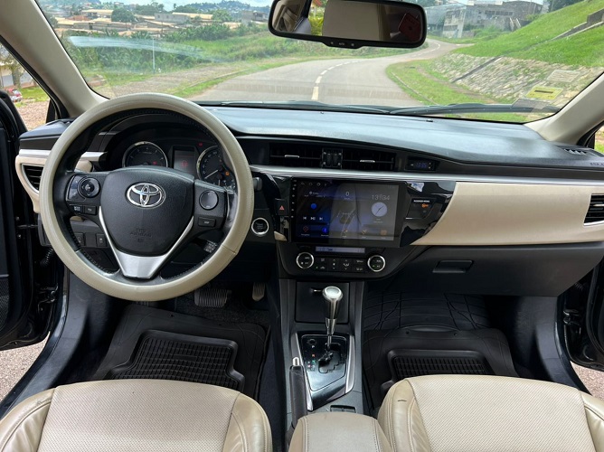 2015 Toyota Corolla Automatique à vendre à Yaoundé.  Cameroun