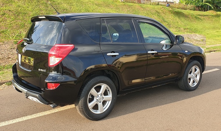 2008 Toyota Rav4 avec 4WD à vendre à Yaoundé Cameroun