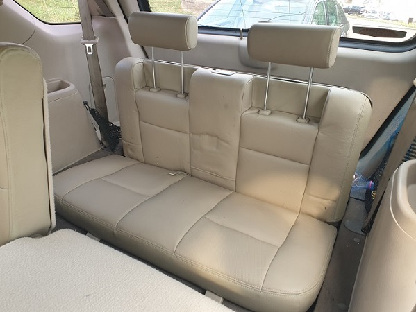 2007 Kia Sotento 4WD avec 7 Places à vendre à Yaoundé Cameroun 