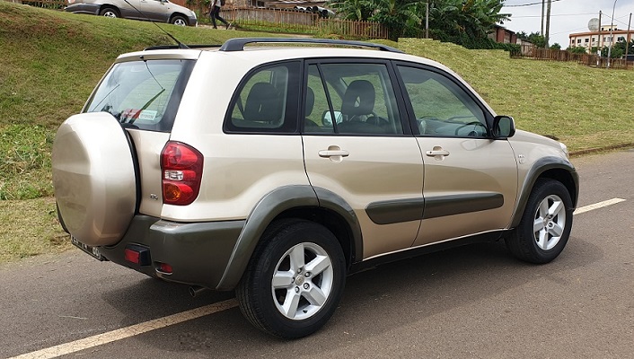 Acheter 2005 Toyota Rav4 Full Option avec 4WD ,Yaoundé ,Cameroun