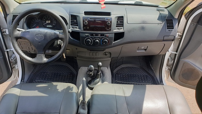 2016 Toyota Hilux 4WD à vendre à Yaoundé Cameroun