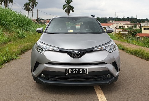 Acheter Elegant 2018 Toyota C-HR Full option with 4WD ,Yaoundé ,Cameroun
