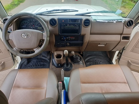 Acheter Belle 2012 TOYOTA LAND CRUISER Full Option ,Yaoundé ,Cameroun