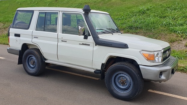 Acheter Belle 2012 TOYOTA LAND CRUISER Full Option ,Yaoundé ,Cameroun