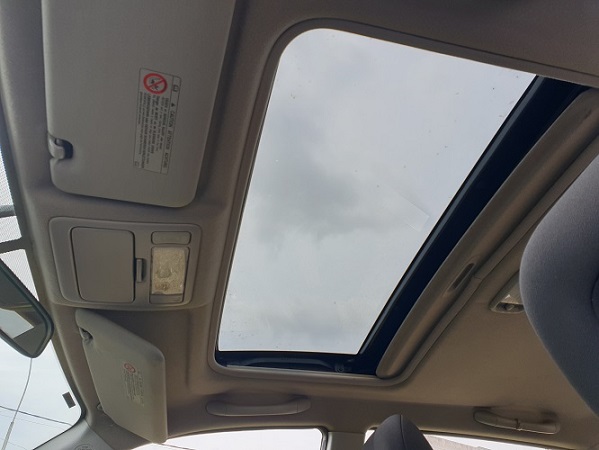2005 Toyota Rav4 avec 4WD à vendre à Yaoundé Cameroun