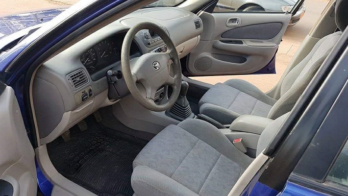 2003 Toyota Corolla 111  a Vendre  Climatisation ,Yaoundé ,Cameroun